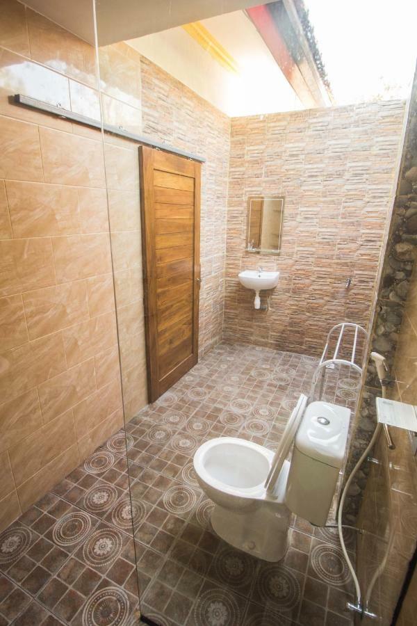 Yasa Homestay Toyapakeh Exterior photo
