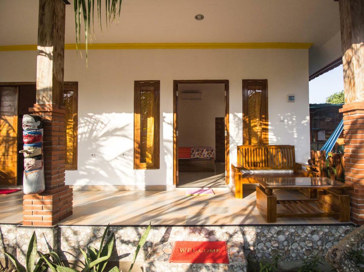 Yasa Homestay Toyapakeh Exterior photo